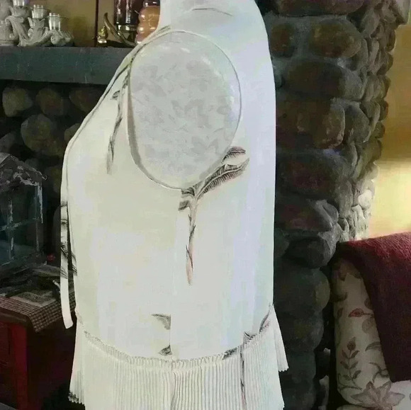 NWOT Women's Worthington Sleeveless Top - Picture 3 of 5